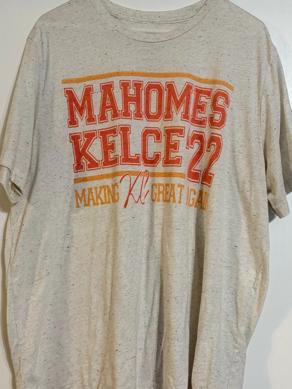 Mahomes Kelce 22 Beige Graphic T-Shirt